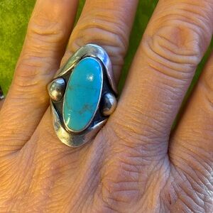 Turquoise Ring, Sterling silver 925 ring size 8 made in Mexico.